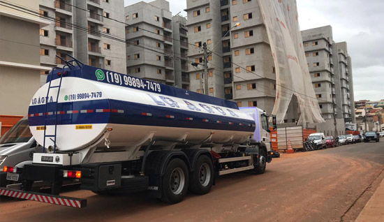 Água para Obras e Construção Civil